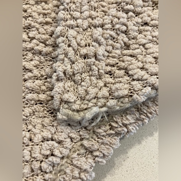 MOTHERHOOD maternity yarn vest/cardigan very cozy L/some pulls/wear - Picture 10 of 13